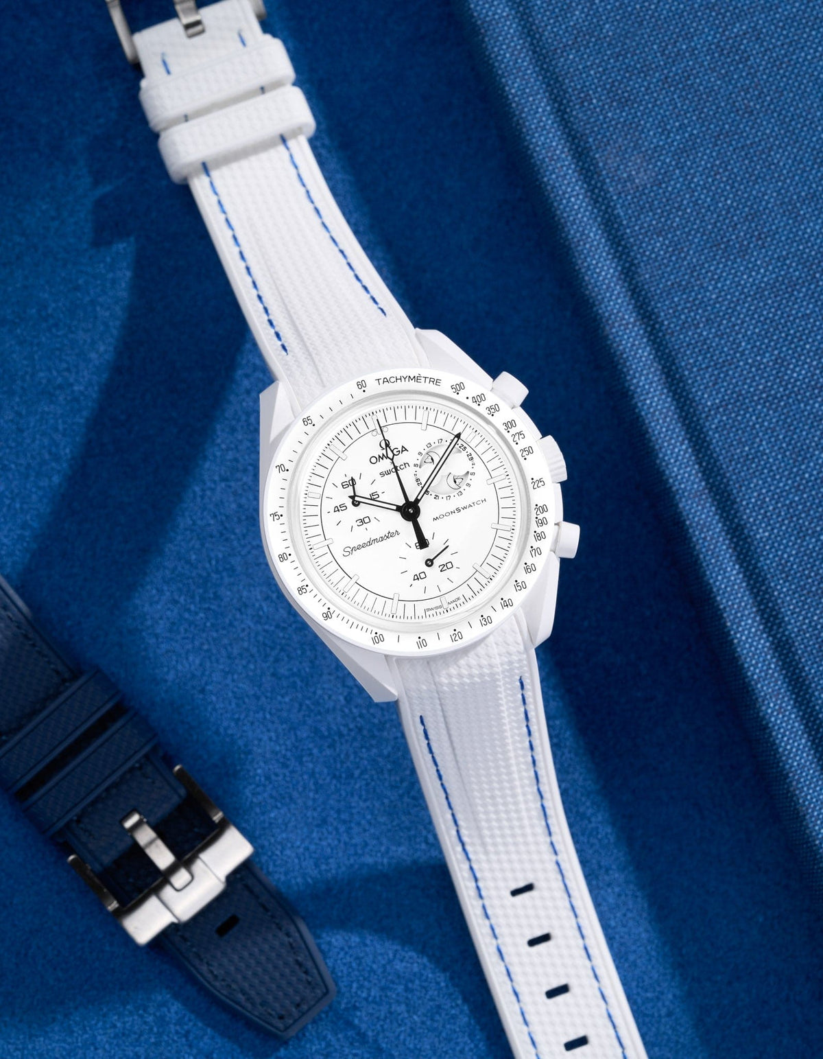 Curved Vertech Rubber Strap - White & Blue Stitches - OM Luxury